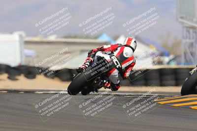 media/Oct-08-2022-SoCal Trackdays (Sat) [[1fc3beec89]]/Turn 16 (125pm)/